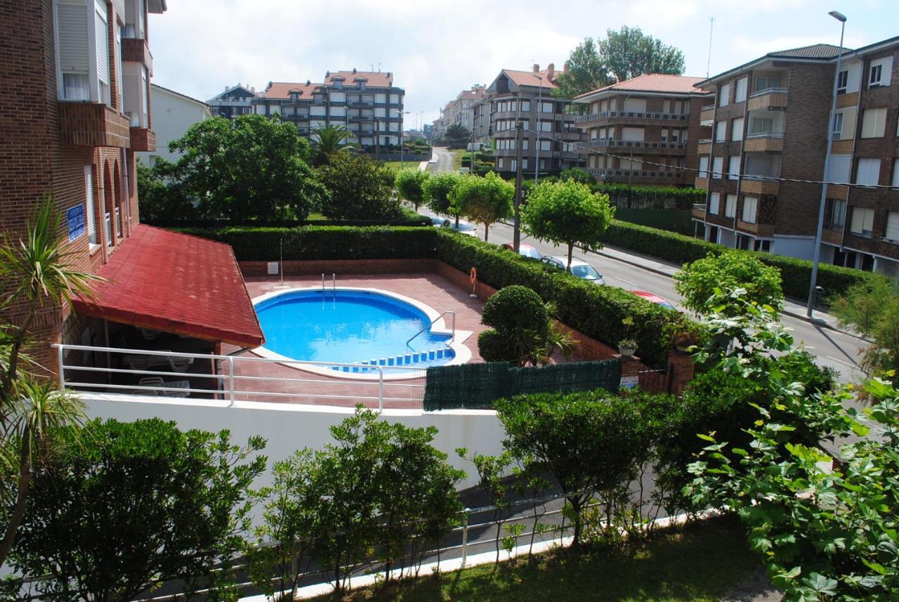 Apartamentos Regollera Premium Con Garaje Noja Kültér fotó